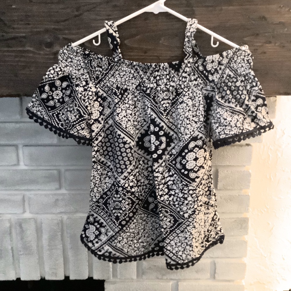 Band of Gypsies Cold Shoulder Top